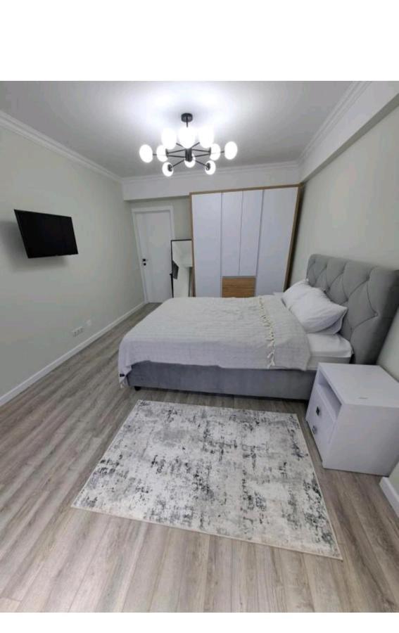 Airport 24&24 Car Parking Apartment คีชีเนา ภายนอก รูปภาพ